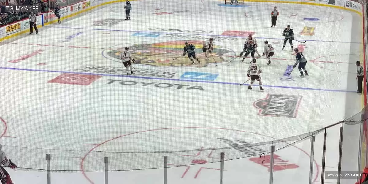 🔥热血赛事，不容错过！🏀 点击预约，见证巅峰时刻！